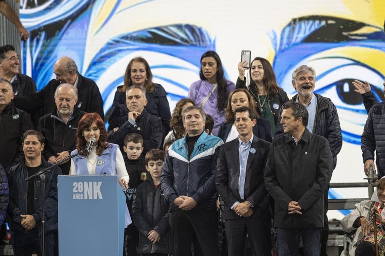 Cristina Kirchner se reunió en el Senado con Wado de Pedro, Máximo Kirchner y Sergio Massa Foto: Télam