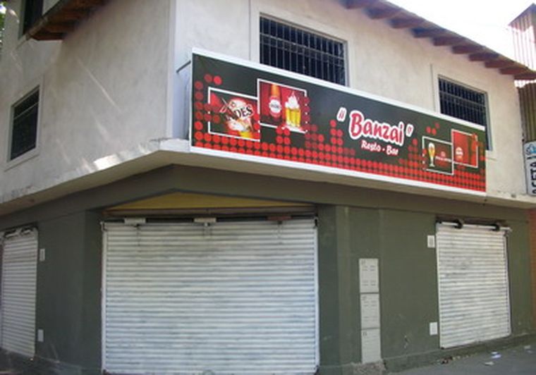 El frente del bar que hoy fue protagonista de un asesinato. Foto: MDZ