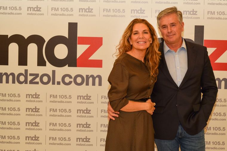 Marina y Perico los fundadores de Mentes Expertas. Marina y Perico los fundadores de Mentes Expertas.