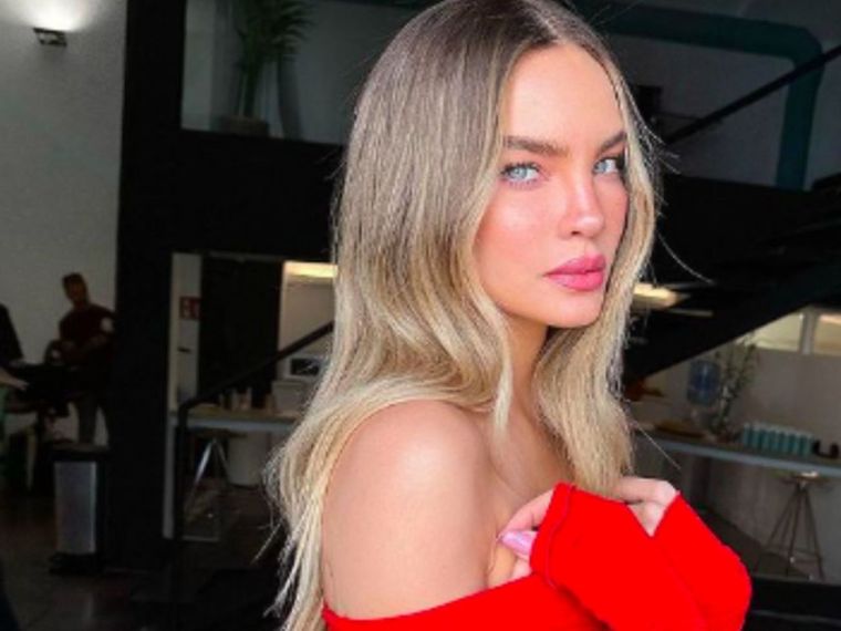 Belinda cautivó a sus seguidores con un espectacular look personalizado. Foto: Instagram