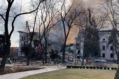 El teatro atacado. Foto: Cnn.