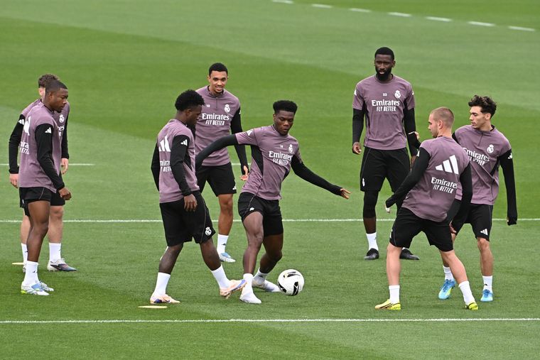 El Real Madrid mantiene a Tchouaméni pese a la sanción disciplinaria.
