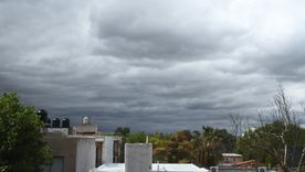 Las lluvias comenzaron en diferentes puntos del área metropolitana de Mendoza. Así continuará el pronóstico para las próximas horas. Las lluvias comenzaron en diferentes puntos del área metropolitana de Mendoza. Así continuará el pronóstico para las próximas horas.