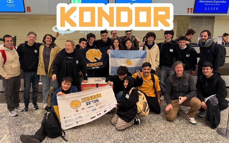 Tras ganar en Mendoza, el equipo Kondor viajó a EE.UU. para representar al país en robótica educativa. Tras ganar en Mendoza, el equipo Kondor viajó a EE.UU. para representar al país en robótica educativa.