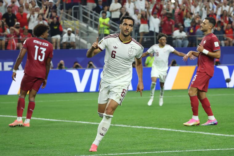 Mikel Merino le dio la victoria a España ante Portugal.