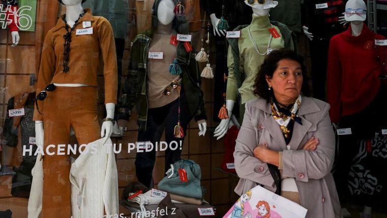Argentina es uno de los países con la ropa más cara de la región.