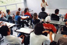 desde adentro: un docente dice que los obligan a aprobar alumnos desde adentro: un docente dice que los obligan a aprobar alumnos