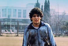 un libro recupera las anecdotas menos conocidas del diez