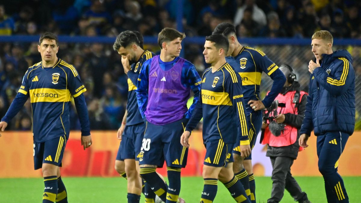 Los lapidarios memes de la cuarta eliminación de Boca en dos años en la Bombonera