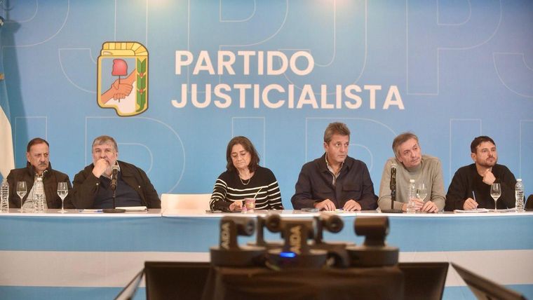 Cristina Fernández de Kirchner seguirá como presidenta del Partido Justicialista. Cristina Fernández de Kirchner seguirá como presidenta del Partido Justicialista.