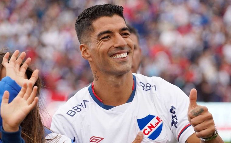 Suárez podría debutar esta tarde en Nacional por la Copa Sudamericana.