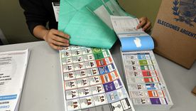 Muchos electores llegaron a las mesas sin saber cómo emitir su voto. Muchos electores llegaron a las mesas sin saber cómo emitir su voto.
