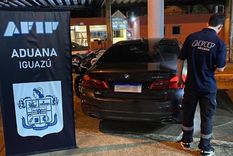 Un BMW con matrícula brasileña había ingresado al país, libre de aranceles, al amparo del régimen de turismo Foto: AFIP