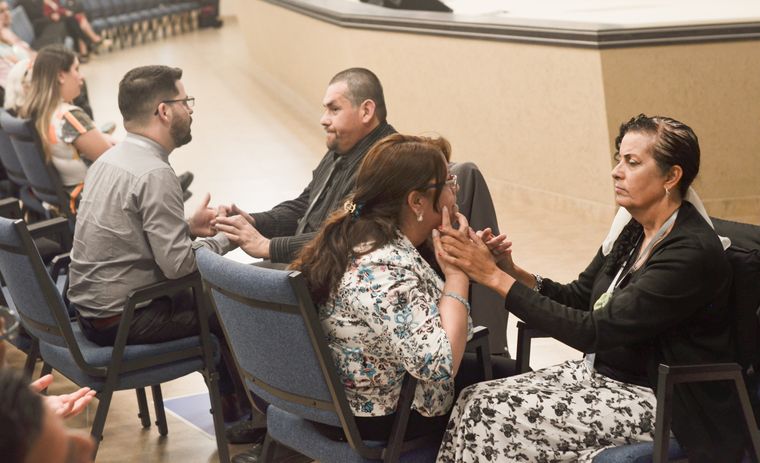 El evento fue el único del país dedicado íntegramente a la comunidad sorda y con discapacidad auditiva. El evento fue el único del país dedicado íntegramente a la comunidad sorda y con discapacidad auditiva.