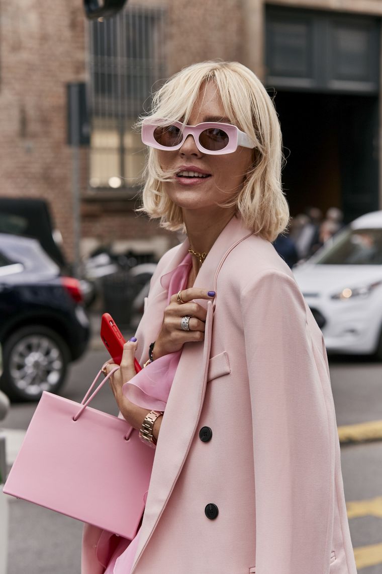 Tu rostro y tus gafas de sol lo dicen todo. ¡Aprovecha esta nota para saber cuál es la adecuada para ti! Foto: Trendencias