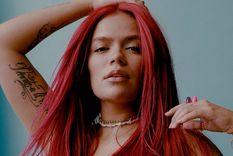 ¿Karol G hizo un pacto satánico para tener éxito?