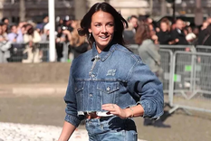 Pauline Ducruet vistiendo un conjunto de jean. Foto: INSTAGRAM @paulinedcrt