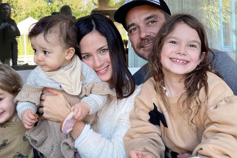 La conductora y un presente de mucha tristeza. La conductora y un presente de mucha tristeza.