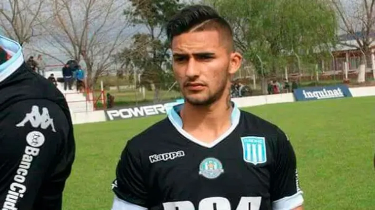 EL futbolista de 24 años se quitó la vida.