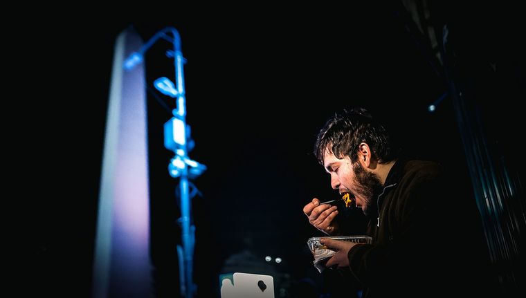 La Fundación Pensar advirtió sobre el crecimiento de la pobreza. Foto: EFE