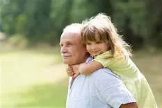 Con el paso de los años,&nbsp;la piel pierde parte de su capacidad para producir vitamina D a partir de la exposición solar.