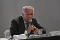 santa fe: el dirigente acusado de comprar votos obtuvo su reeleccion