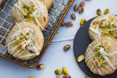 Receta de galletas con pistacho al estilo casero.