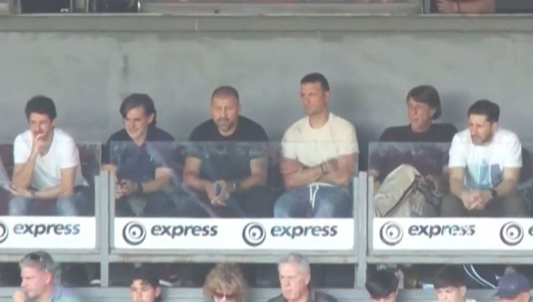 Presencia de lujo: Scaloni y su CT aparecieron en Rosario por los Juegos Suramericanos.