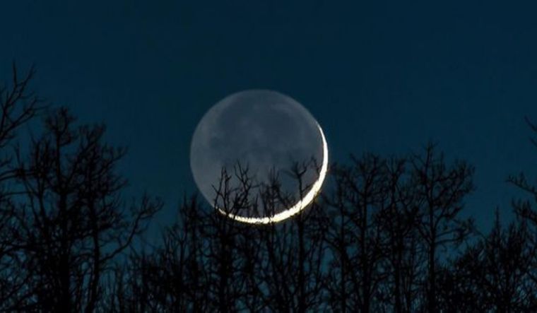 Ya entró la Luna nueva en Sagitario, con renovaciones, nuevos desafíos y cambios en todos los signos. Conocé los detalles acá. Foto: Freepik