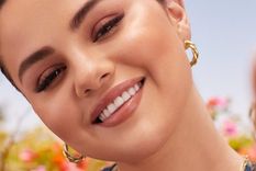 Selena Gómez Reapareció en redes. Foto: @rarebeauty