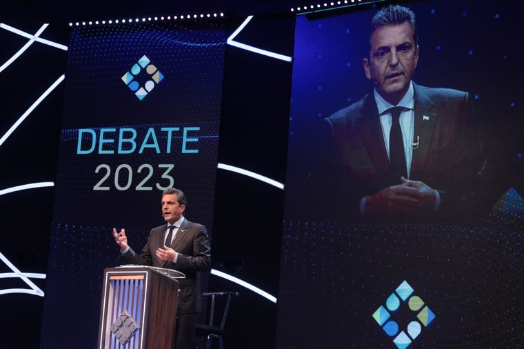 Sergio Massa durante el debate Foto: NA