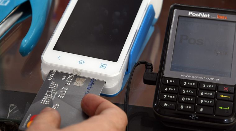 Recomiendan cautela antes de utilizar la tarjeta de crédito Foto: ALF PONCE MERCADO / MDZ.