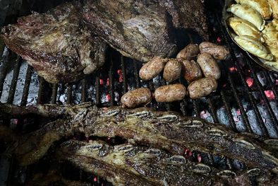 MDZol | asado carne vacio costillas parrilla (2)