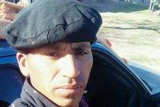 Trabajador rural Ávila se desempeña en tareas de campo. Foto: Facebook.