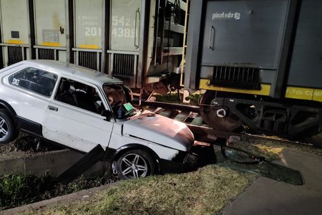 El accidente se produjo cuando el conductor, que portaba alcohol en sangre, no hizo caso a las señales para que frenara.