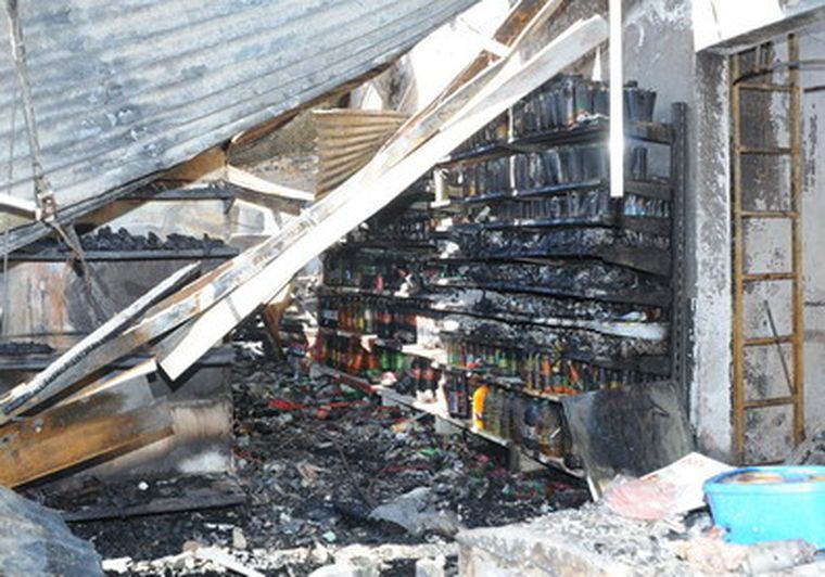 Las pérdidas, según los Bomberos, fueron totales. Foto: Gentileza Municipalidad de Rivadavia