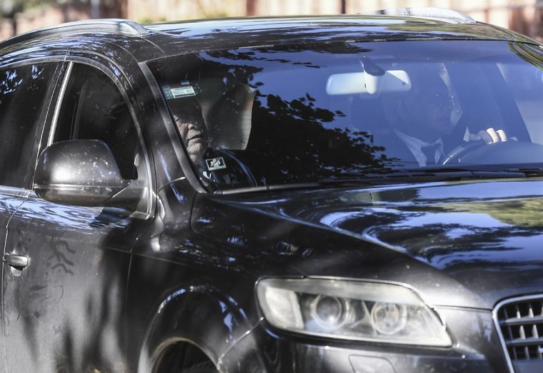 Ginés González García, el ministro de Salud, llegando a la reunión con el presidente y los gobernadores.