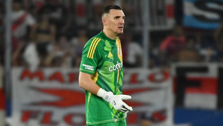 El motivo por el cual Armani se enojó con Bustos. Foto: River Plate