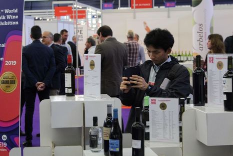 Las ferias: contexto importante para vender vino. (Imagen ilustrativa).