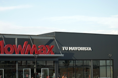 BlowMax reafirma su compromiso de estar más cerca que nunca. BlowMax reafirma su compromiso de estar más cerca que nunca.