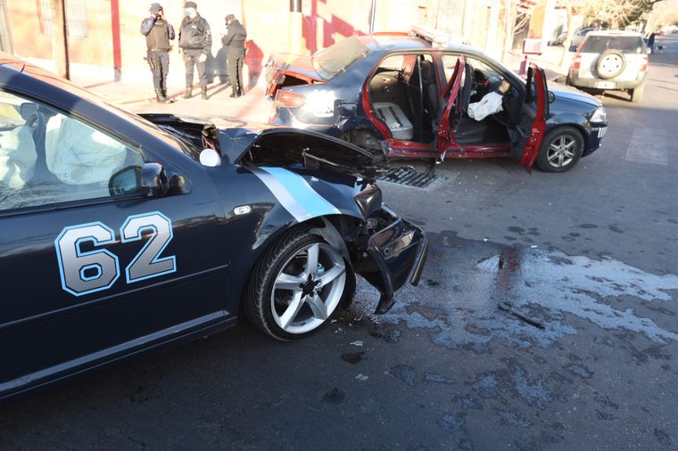 El accidente se registró en la esquina de Francia y Paso de los Andes. Foto: Alf Ponce