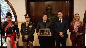 Javier Milei se mostró junto a su hermana Karina en medio del escándalo de las coimas.