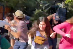 El desafortunado accidente se registró este lunes en el Jardín Japonés