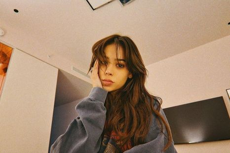 Danna Paola se anima a llevar minifaldas este verano. ¿Tú también? Foto: Instagram