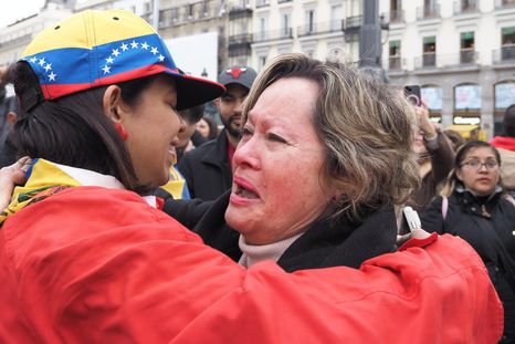 Los latinoamericanos son casi la mitad del total de inmigrantes en España.