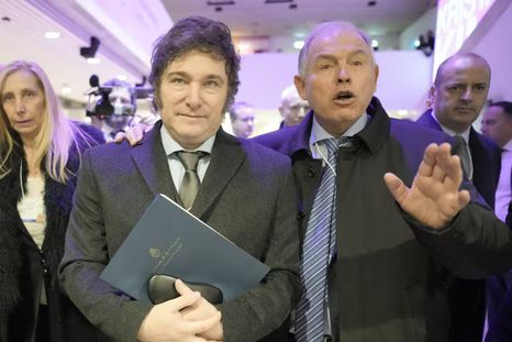 Gerardo Werthein y Javier Milei, una relación de amistas marcada por la política. Gerardo Werthein y Javier Milei, una relación de amistas marcada por la política.