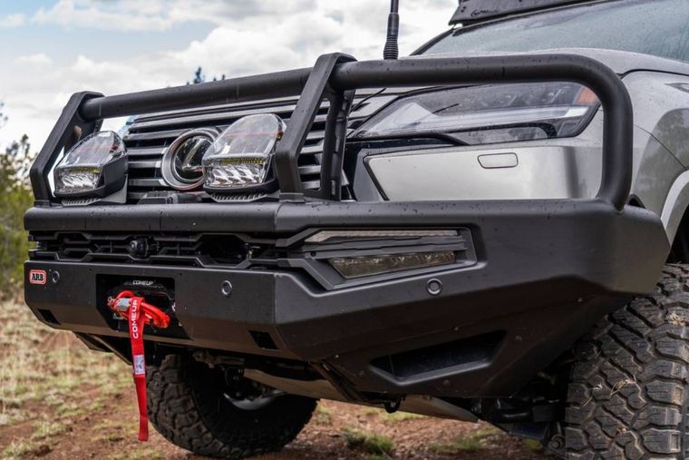 Lexus LX600 Overland Expo
