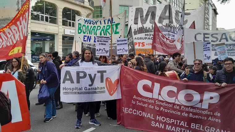 Hospital Garrahan en emergencia por la situación económica de sus trabajadores.