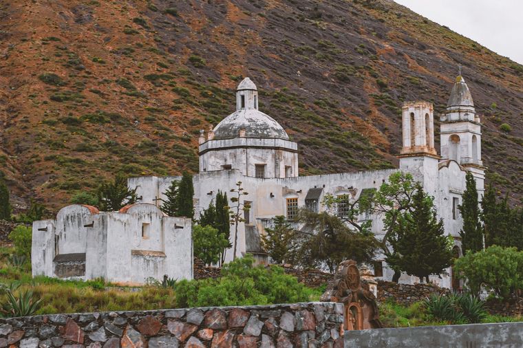 Real de Catorce, entre montañas y túneles, guarda su pasado minero. Real de Catorce, entre montañas y túneles, guarda su pasado minero.
