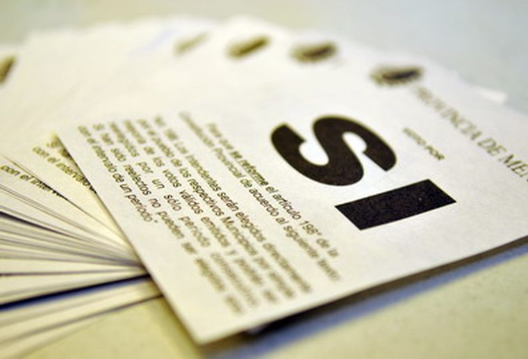 Las boletas del último referendum para reformar la Constitución. Foto: Gerardo Gómez/MDZ Las boletas del último referendum para reformar la Constitución. Foto: Gerardo Gómez/MDZ